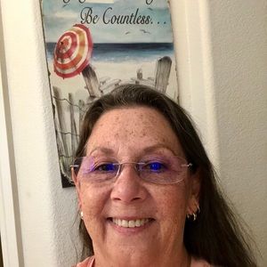 Meet your Posher, Lynn